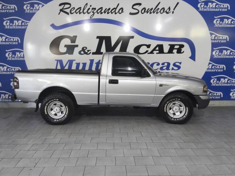 FORD - RANGER - 2005/2005 - Prata - R$ 65.900,00