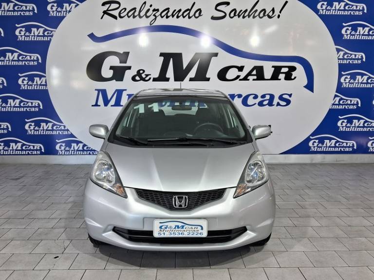 HONDA - FIT - 2010/2011 - Prata - R$ 43.900,00