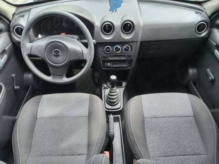 CHEVROLET - PRISMA - 2008/2009 - Prata - R$ 29.900,00