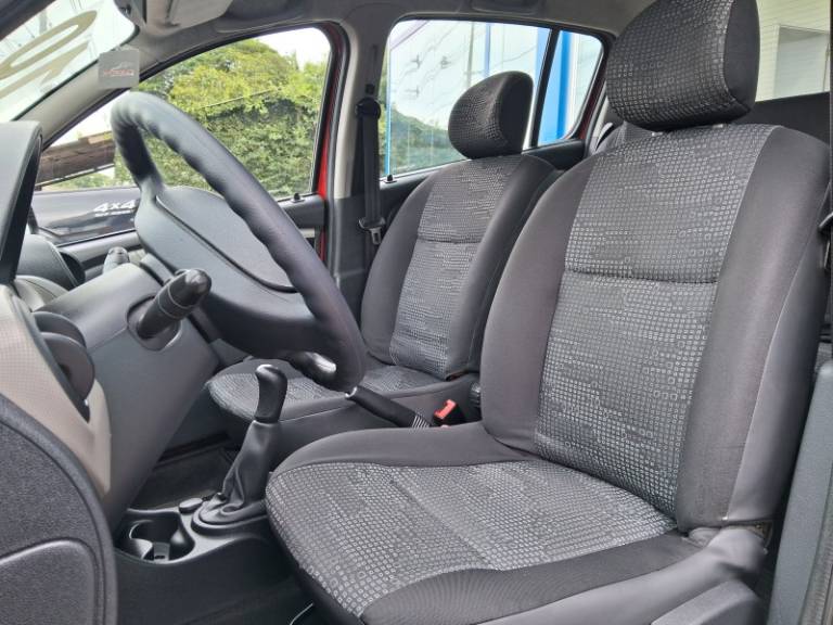 RENAULT - SANDERO - 2010/2010 - Vermelha - R$ 29.900,00