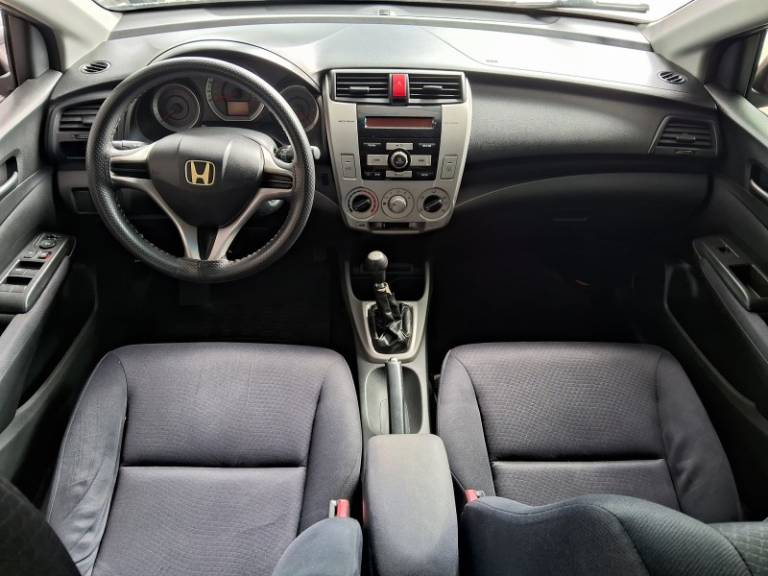 HONDA - CITY - 2011/2011 - Cinza - R$ 45.900,00