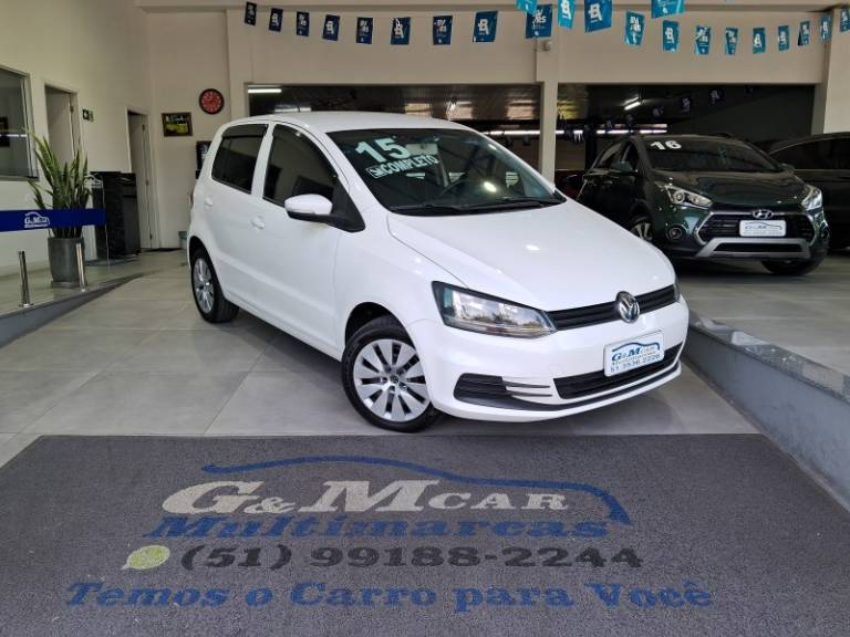 VOLKSWAGEN - FOX - 2015/2015 - Branca - R$ 45.900,00