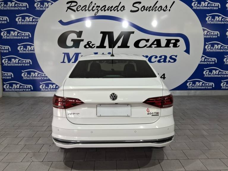 VOLKSWAGEN - VIRTUS - 2018/2019 - Branca - R$ 83.900,00