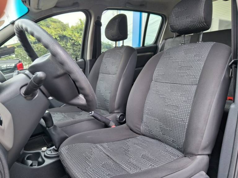 RENAULT - SANDERO - 2009/2009 - Preta - R$ 27.900,00