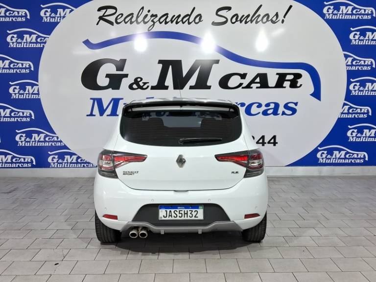 RENAULT - SANDERO - 2021/2022 - Branca - R$ 84.900,00