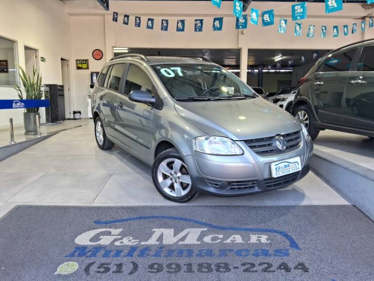 VOLKSWAGEN - SPACEFOX - 2006/2007 - Cinza - R$ 30.900,00