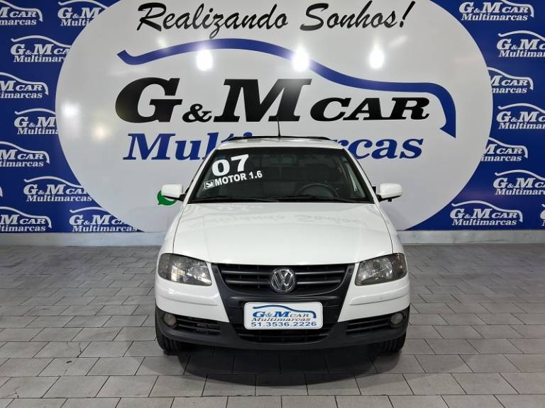 VOLKSWAGEN - SAVEIRO - 2006/2007 - Branca - R$ 47.900,00