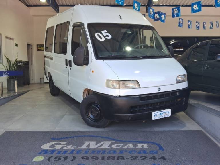 FIAT - DUCATO - 2005/2005 - Branca - R$ 42.900,00