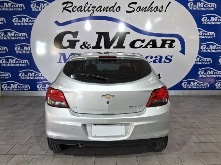 CHEVROLET - ONIX - 2014/2015 - Cinza - R$ 51.900,00