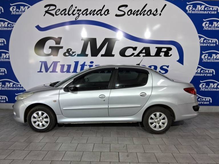 PEUGEOT - 207 - 2009/2010 - Prata - R$ 22.900,00