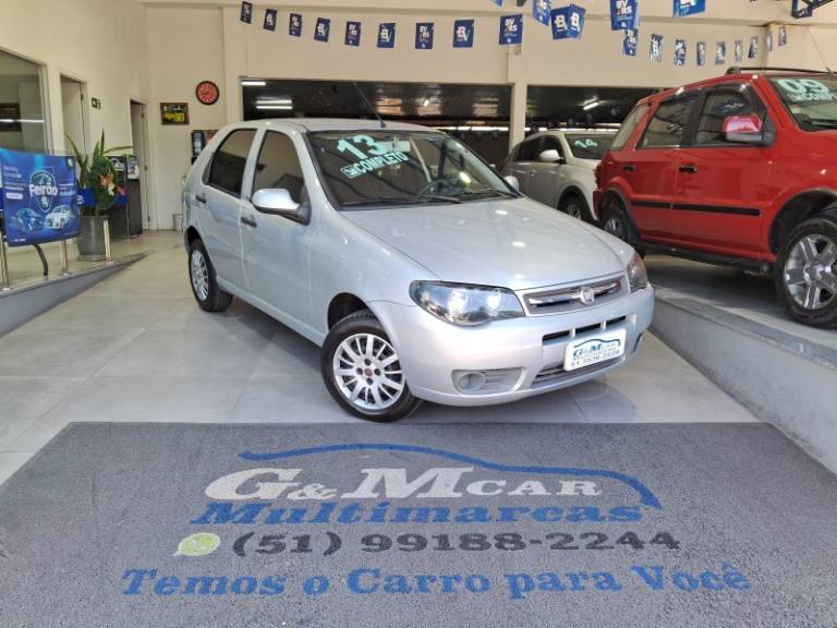 FIAT - PALIO - 2012/2013 - Prata - R$ 32.900,00