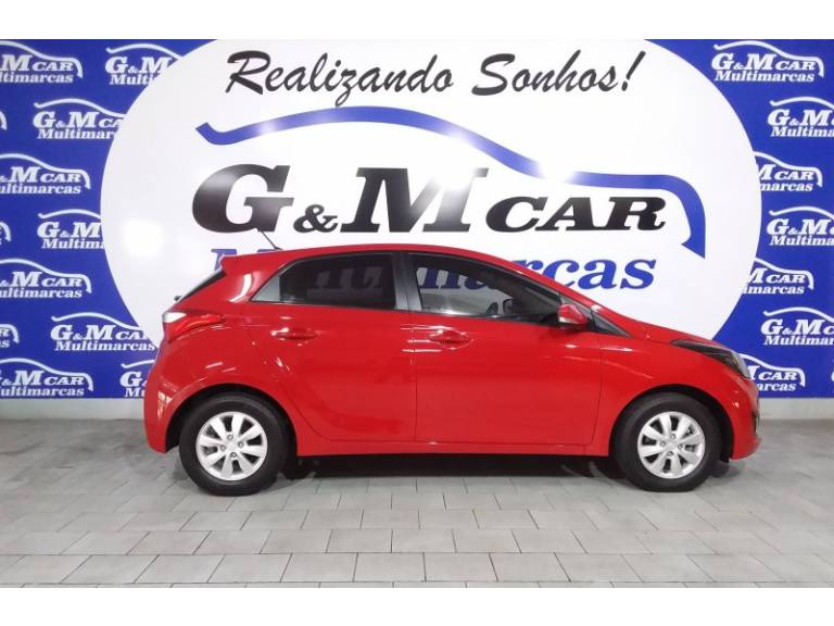 HYUNDAI - HB20 - 2014/2015 - Vermelha - R$ 48.900,00