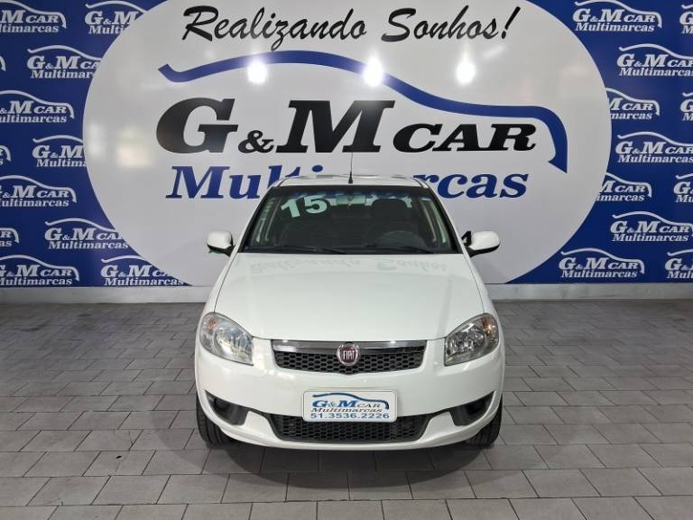 FIAT - SIENA - 2014/2015 - Branca - R$ 37.900,00