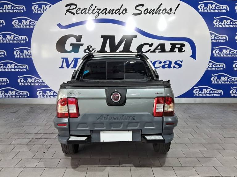 FIAT - STRADA - 2012/2013 - Cinza - R$ 49.900,00