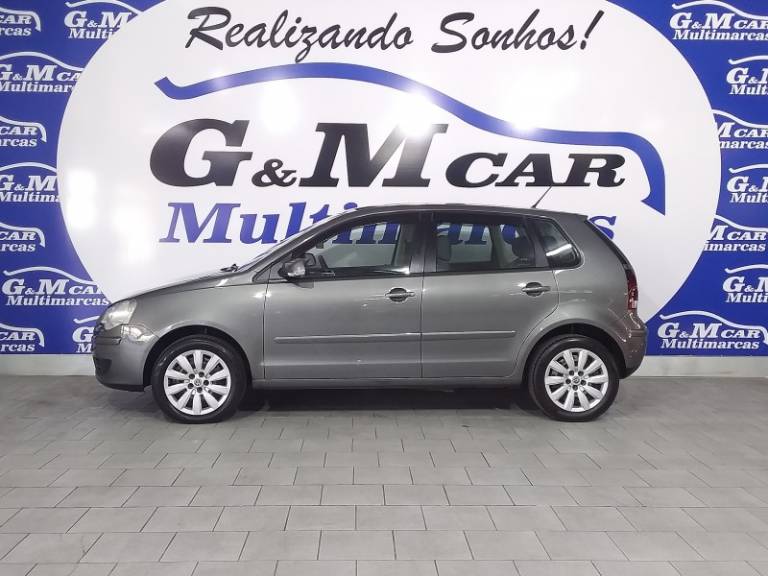 VOLKSWAGEN - POLO - 2011/2012 - Cinza - R$ 42.900,00