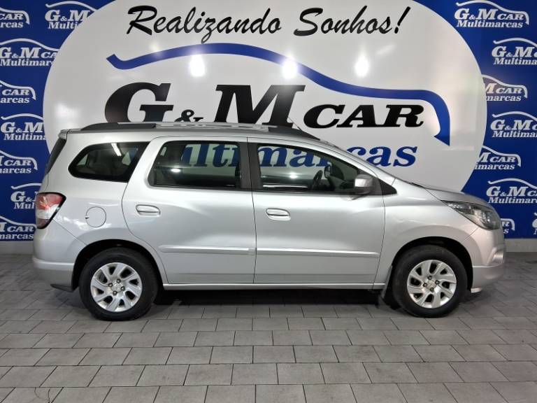 CHEVROLET - SPIN - 2014/2015 - Prata - R$ 52.900,00