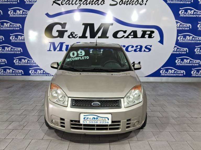 FORD - FIESTA - 2008/2009 - Prata - R$ 26.900,00