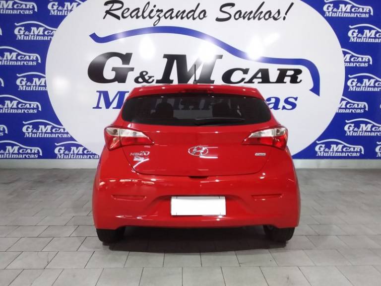 HYUNDAI - HB20 - 2014/2015 - Vermelha - R$ 48.900,00