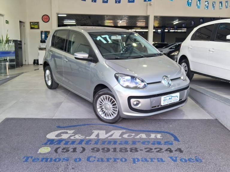 VOLKSWAGEN - UP - 2016/2017 - Prata - R$ 56.900,00