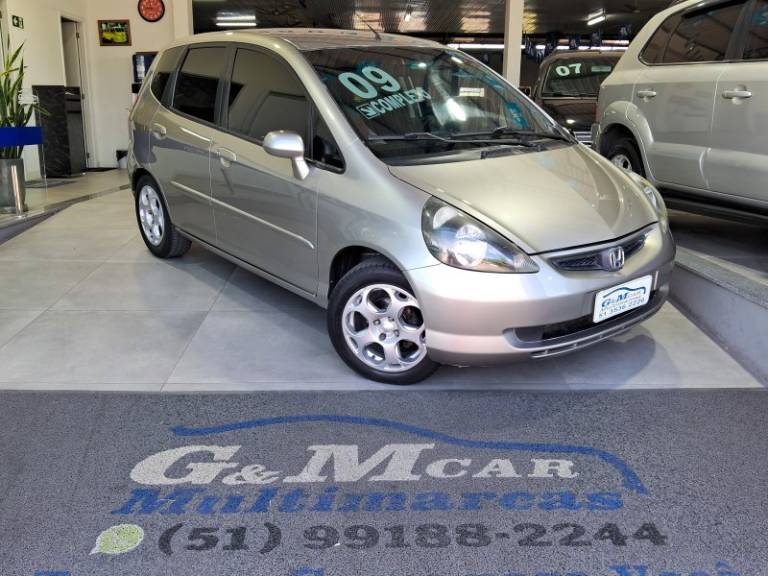 HONDA - FIT - 2005/2006 - Dourada - Sob Consulta