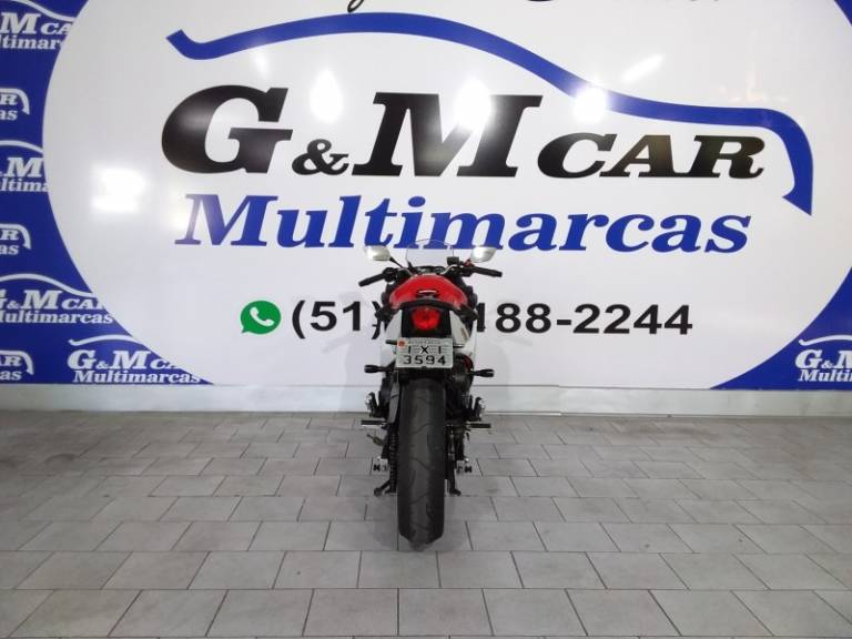 YAMAHA - XJ6 F - 2015/2016 - Vermelha - R$ 40.900,00