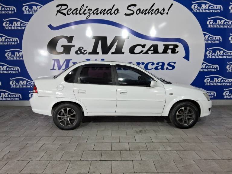 CHEVROLET - CLASSIC - 2011/2012 - Branca - R$ 28.900,00