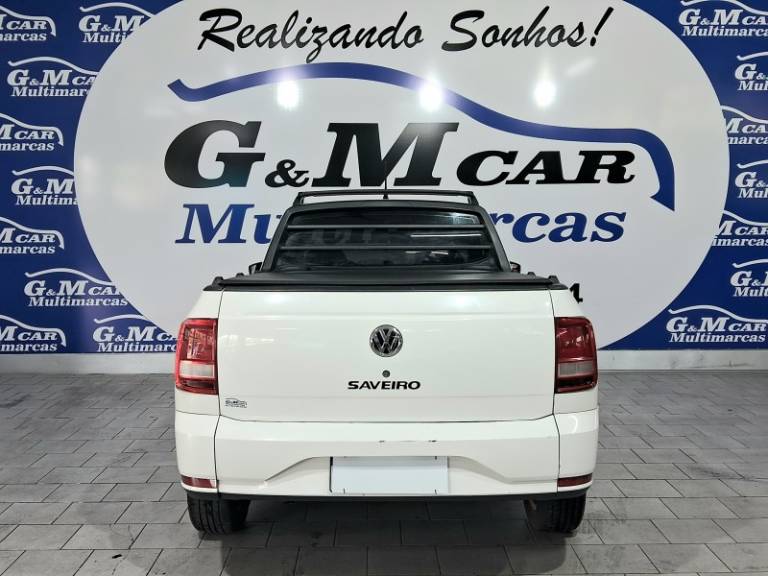 VOLKSWAGEN - SAVEIRO - 2017/2018 - Branca - R$ 61.900,00