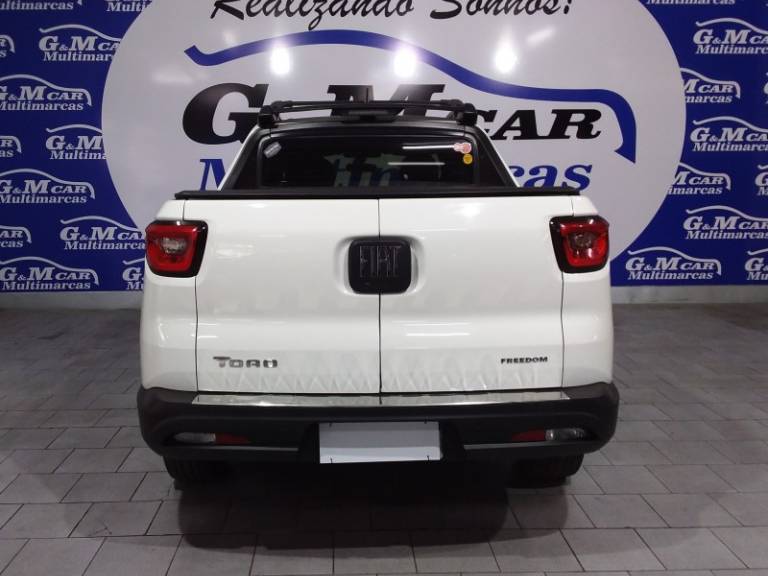 FIAT - TORO - 2021/2021 - Branca - R$ 114.900,00