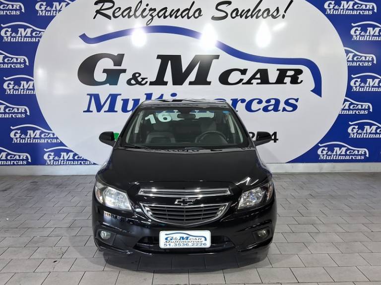 CHEVROLET - ONIX - 2016/2016 - Preta - R$ 47.900,00