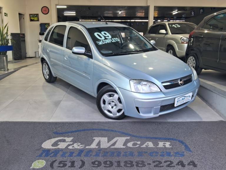 CHEVROLET - CORSA - 2008/2009 - Prata - R$ 32.900,00