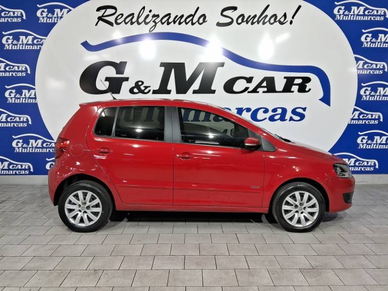 VOLKSWAGEN - FOX - 2012/2013 - Vermelha - R$ 36.900,00