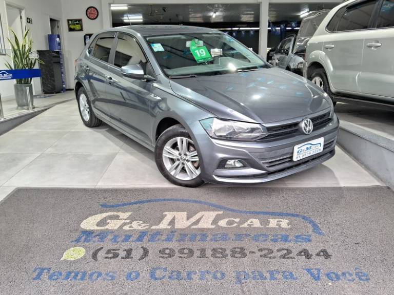 VOLKSWAGEN - POLO - 2018/2019 - Cinza - Sob Consulta