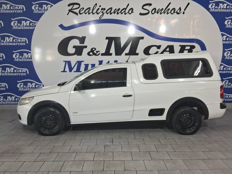 VOLKSWAGEN - SAVEIRO - 2013/2013 - Branca - R$ 43.900,00