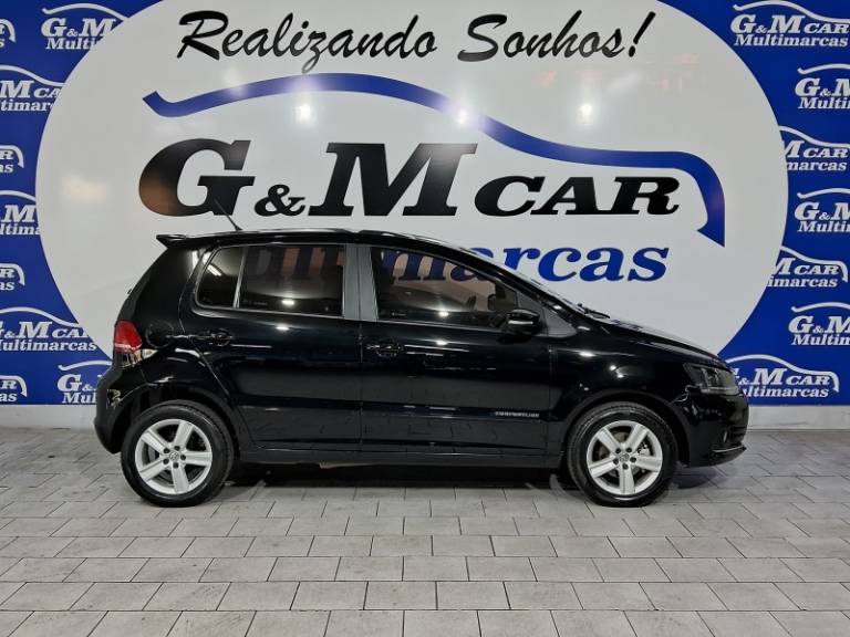 VOLKSWAGEN - FOX - 2015/2016 - Preta - R$ 49.900,00