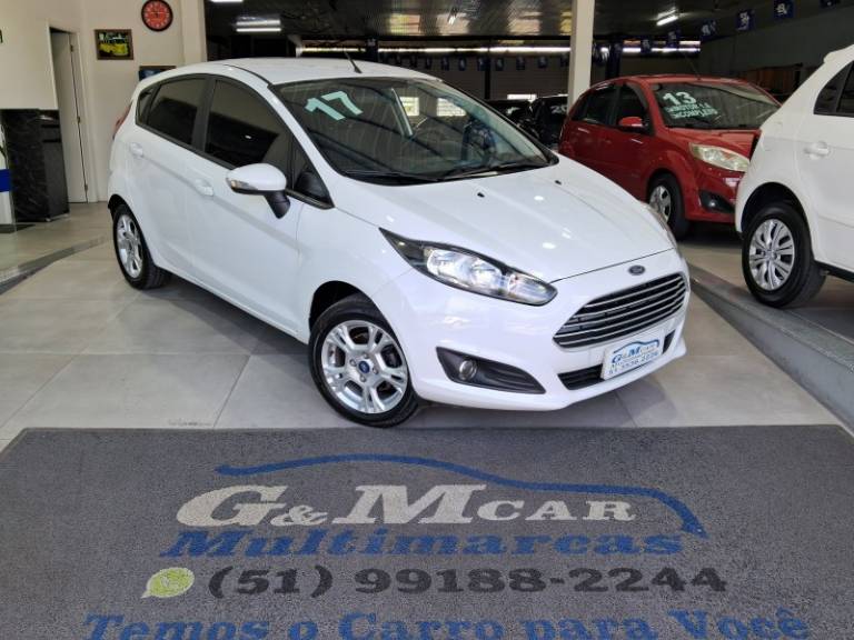 FORD - FIESTA - 2016/2017 - Branca - R$ 54.900,00