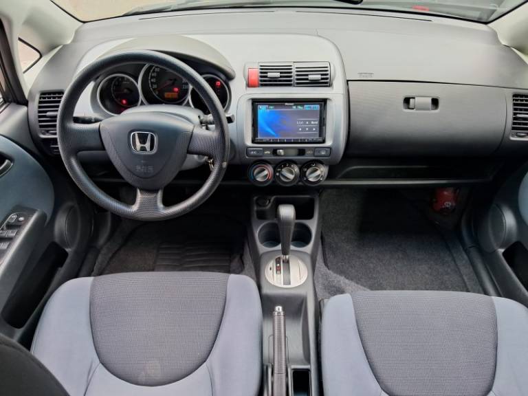 HONDA - FIT - 2005/2005 - Cinza - R$ 32.900,00