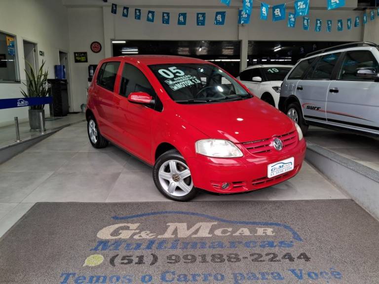 VOLKSWAGEN - FOX - 2005/2005 - Vermelha - R$ 21.900,00