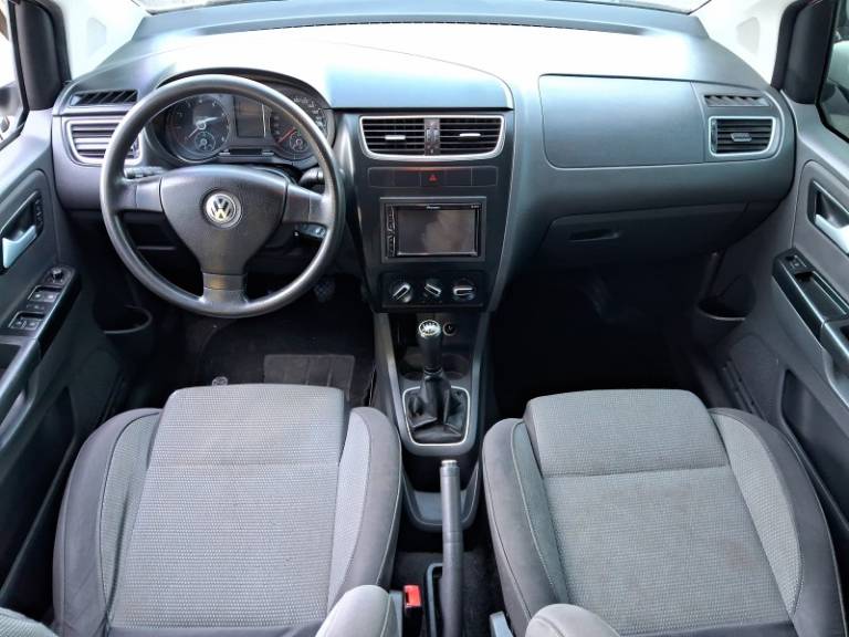 VOLKSWAGEN - SPACEFOX - 2010/2011 - Branca - R$ 40.900,00