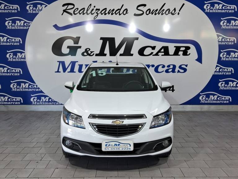 CHEVROLET - PRISMA - 2014/2015 - Branca - R$ 50.900,00